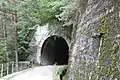 Ehemaliger Tunnel der Fleimstalbahn nahe Schloss Enn