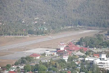 Flughafen Mae Hong Son aus der Vogelperspektive