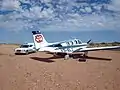 Eine Beechcraft A36 Bonanza auf dem Flugplatz Mariental