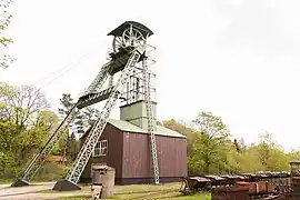 Englisches Bockgerüst des Ottiliae-Schachts von 1876 in Clausthal-Zellerfeld, ältester stählerner Förderturm Deutschlands.