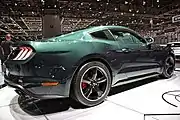 Bullitt, schräge Heckansicht