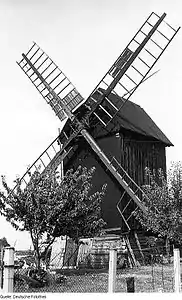 1972