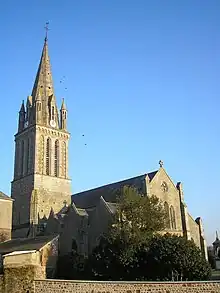 Kirche Saint-Pierre in Tessy-sur-Vire