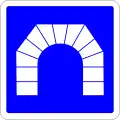 C111: Tunnel