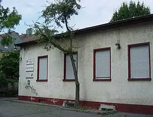 Auf dem ehemaligen Grundstück der Französisch-reformierten Kirche zwischen Rödelheimer und Fritzlarer Straße steht jetzt ein Vereinsheim (2013)