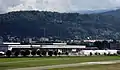 Messe Freiburg mit davorliegendem Flugplatz