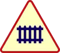 A7: Bahnübergang mit Schranken