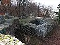 Fundament des Turmes in der Südwestecke der vorderen Ruine Wartenberg
