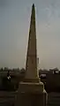 Preußischer Ganzmeilenobelisk als Kursächsische Ganzmeilensäule
