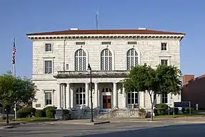 Ansicht mit Frontfassade (2010)