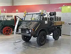Unimog 2010 der Schweizer Armee im Unimog-Museum in Gaggenau,ausgeliefert am 8. August 1952