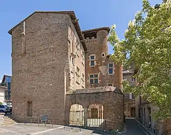 Maison Pierre de Biens