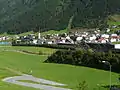 Galtür mit Lawinenschutzbauten und Alpinarium
