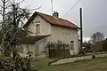 Ehemaliger Bahnhof Igé, drei Kilometer nördlich von Igé im Gemeindegebiet von Belforêt-en-Perche