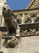 Alte barbusige Frau (A), Kentaur mit Schlange (A)