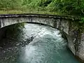 Gave de Garnavie mit Brücke