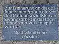 Dreibergen, Bodenplatte