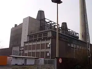 Kraftwerk Westerholt bereits während des Abbruchs 2006