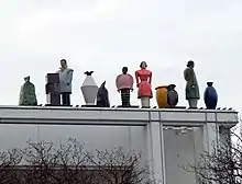 Blick von der Beckergrube auf Die Fremden auf der Musik- und Kongresshalle