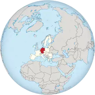Deutschland (rot) auf der Nordhalbkugel der Erde