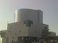 Gebäude des 2&nbsp;m-Spiegelteleskops des IUCAA-Girawali-Observatoriums