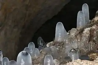 Eisstalagmiten in Monlési