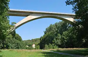 Glemstalviadukt der B10 bei Schwieberdingen