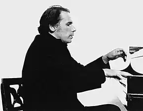 Glenn Gould (*&nbsp;1932)