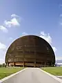 Zufahrt zum Globe of Science and Innovation
