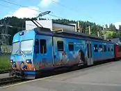 Triebwagen BDe 4/4 II 34 mit Werbeanstrich für den Ostschweizer Tarifverbund Ostwind in Gontenbad