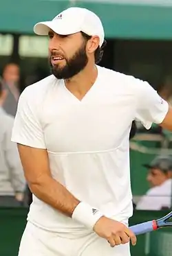 Santiago González