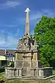 Dreifaltigkeitssäule mit den Statuen des hl. Johannes von Nepomuk, des hl. Florian und des hl. Donatus in Zelená (Grün), OT von Malkov (1726)
