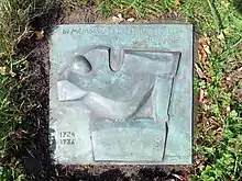 Kissenstein für Karl Heinz Engelin von Gisela Engelin-Hommes auf dem Friedhof Ohlsdorf