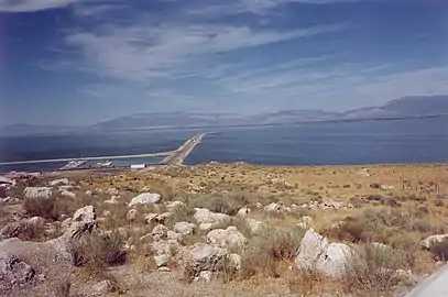 Der Große Salzsee von Antelope Island aus