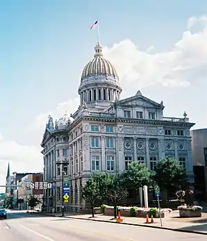 Westmoreland County Courthouse, seit 1978 im NRHP gelistet