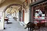 Laubengang an der Piazza Matteotti