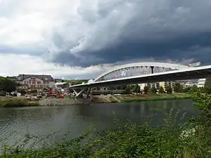 Neue Brücke über die Mosel
