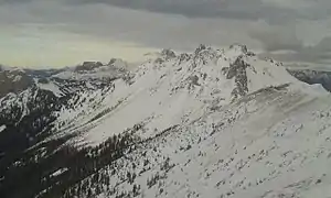 Winterliche Griesmauer vom Polster aus gesehen