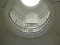 Blick in das Innere der Kuppel im Eingangsbereich