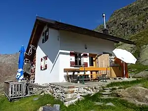Die Grohmanhütte von Südosten gesehen