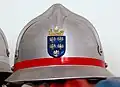 Feuerwehrhelm „Wiener Form“ mit Spinne