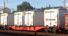 Vierachsiger Tragwagen für ISO-Container (Sgns481 der DB)