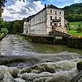 Gebäude der alten Thermen am Cusancin