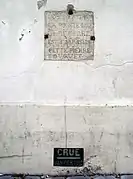 Paris, Hôpital des Quinze-Vingts, oben Hochwassermarke von 1740