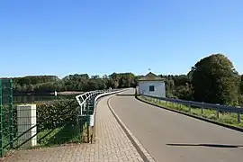 Staudamm der Bevertalsperre