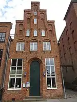 Backhaus Alfstr. 32, nicht mehr richtig gotisch, noch nicht richtig Renaissance