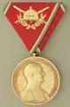 Avers der Goldenen Tapferkeitsmedaille für Offiziere