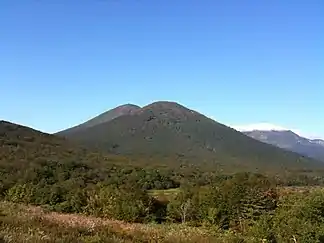 Das Hakkōda-Gebirge von Südost gesehen.