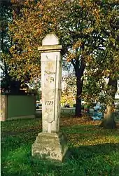 Halbmeilensäule an der Waldheimer Straße