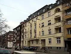 1920er-Jahre-Wohnhäuser, Nr.&nbsp;115–117